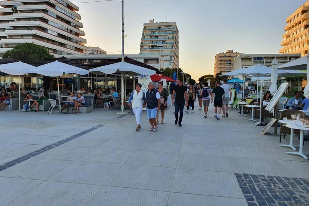 Studio Cabines 6 Couchages 150 M De La Plage Et A Quelques Secondes Des Commerces Wifi Gratuit Ла Гранде-Моте Екстериор снимка